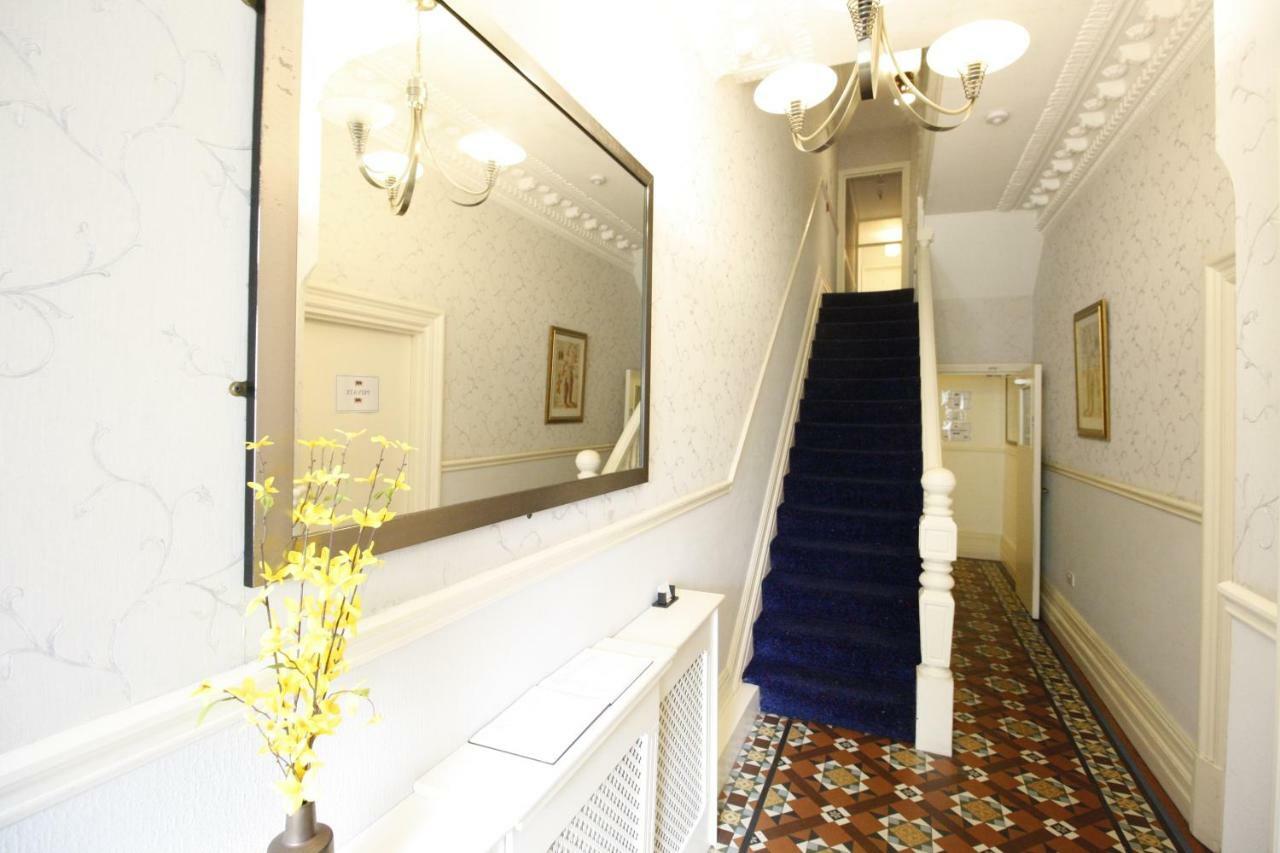 Church Guesthouse Cardiff Zewnętrze zdjęcie